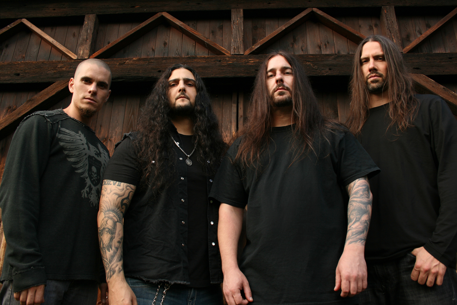 Kataklysm lança clipe para ‘Outsider’