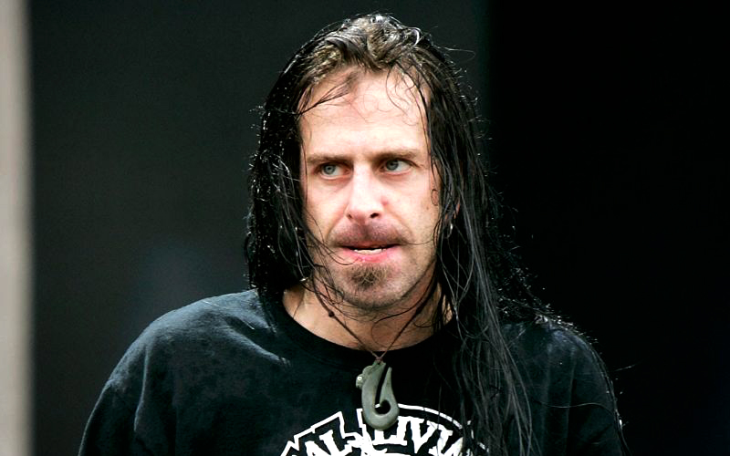 Randy Blythe lidera ‘contra-protesto’ referente à uma Igreja Batista nos EUA