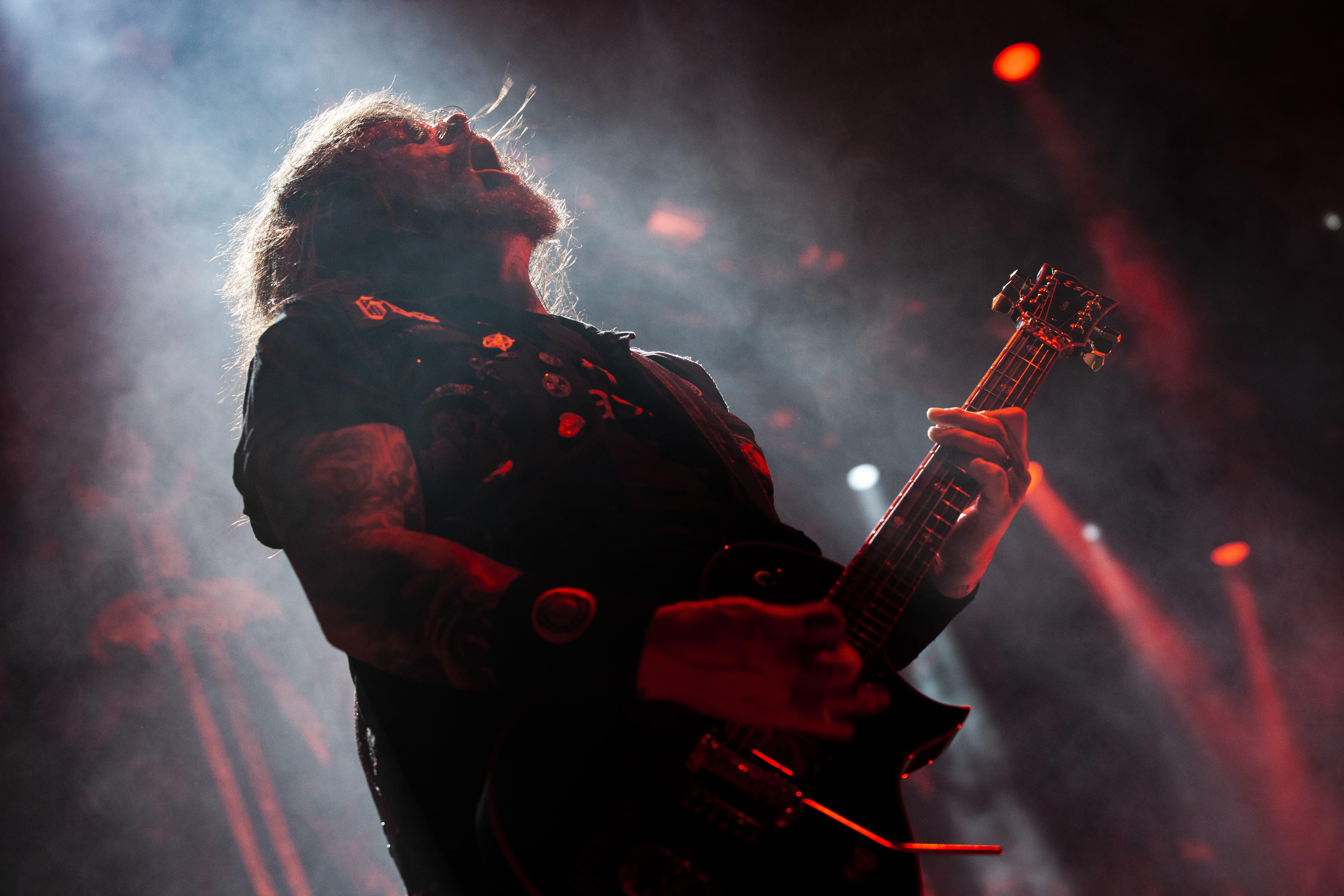 Gary Holt publica mensagem de apoio ao povo do Chile em sua rede social