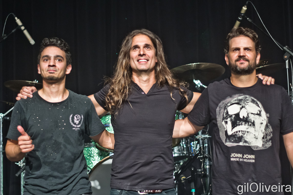 Kiko Loureiro: a experiência em busca da inocência