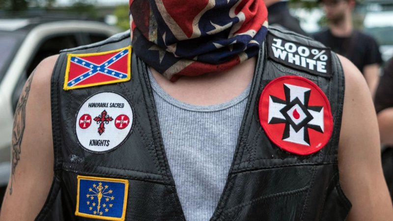 Neonazistas estão usando coronavírus como arma biológica contra ‘não brancos’