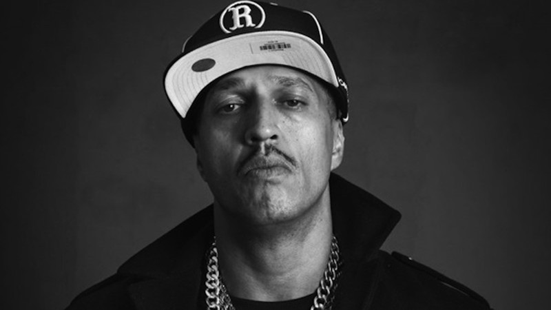 Mano Brown publica mensagem sobre as mortes da COVID-19 e Jair Bolsonaro