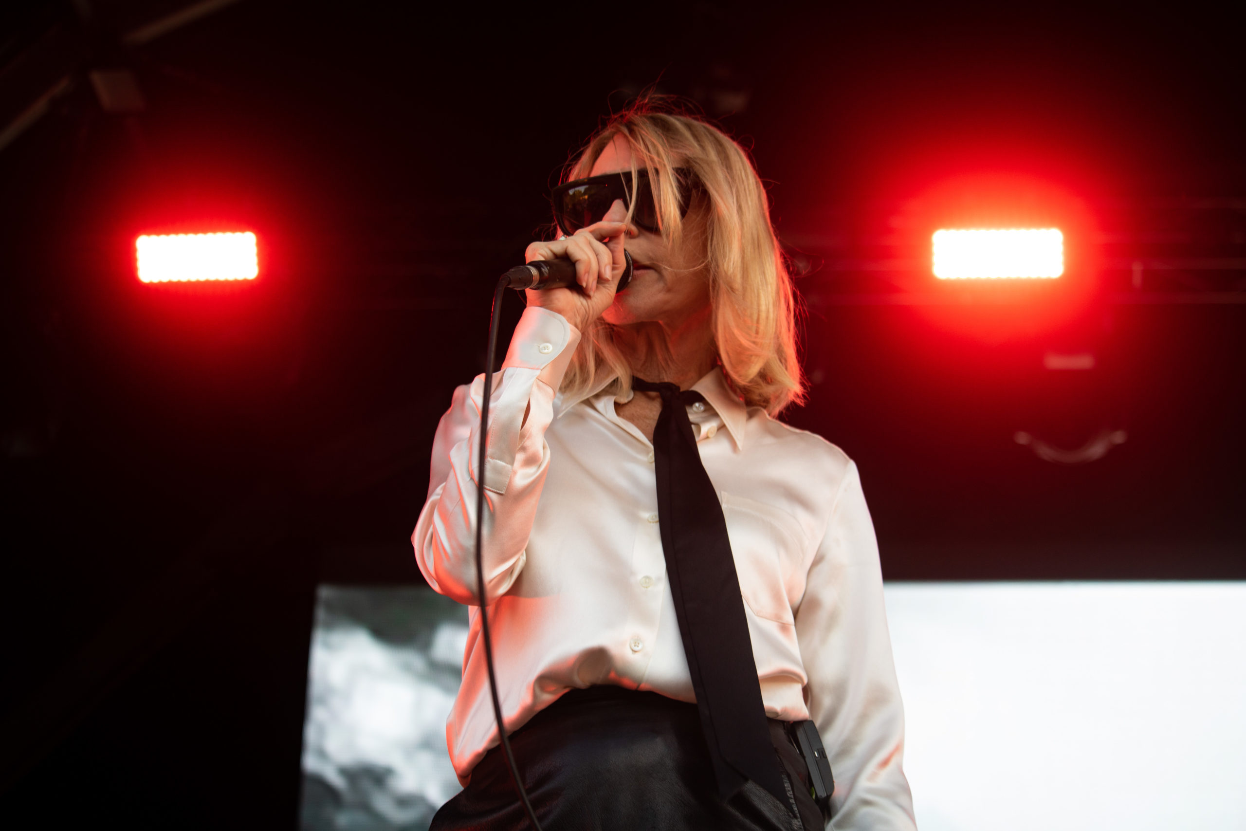 Kim Gordon e Nick Cave fazem performances  impactantes no Primavera Sound Porto