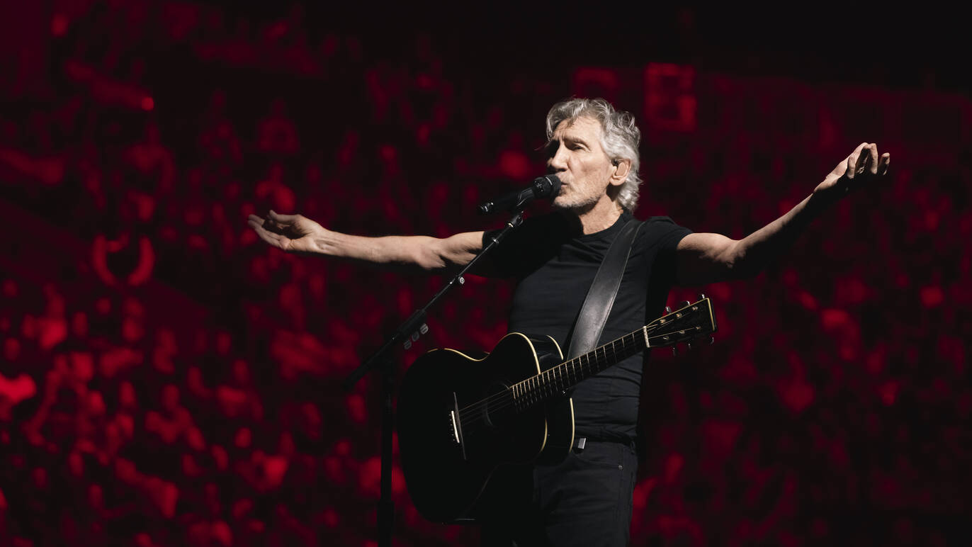 Roger Waters entre o caos e a ternura