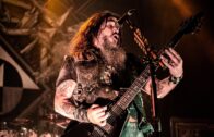 Machine Head faz show de 3 horas em SP após oito anos sem tocar no Brasil