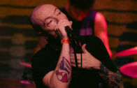 Touché Amoré lota City Lights e prova que emoção é o combustível do hardcore